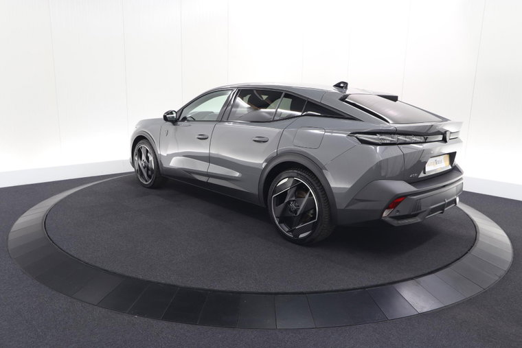 Vehicle Image 33