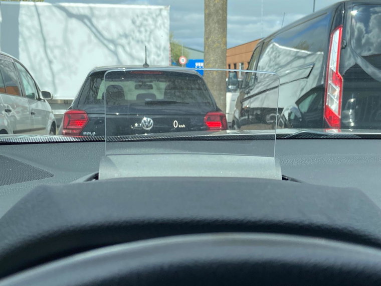Vehicle Image 24