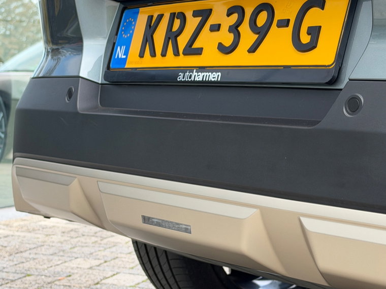 Vehicle Image 37