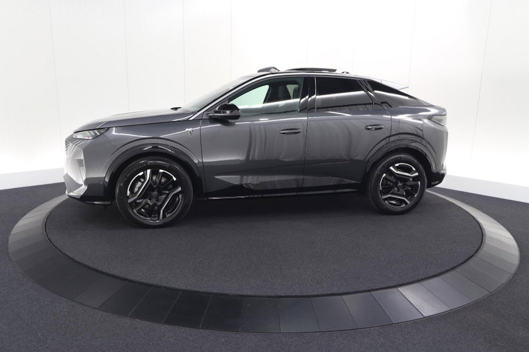 Vehicle Image 45