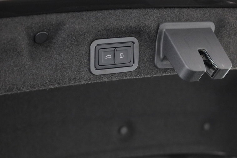 Vehicle Image 49