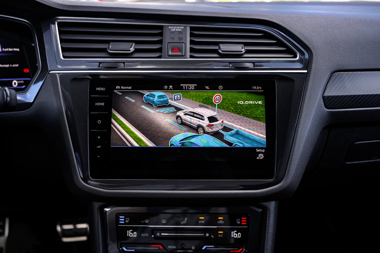 Vehicle Image 14