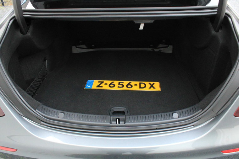 Vehicle Image 24