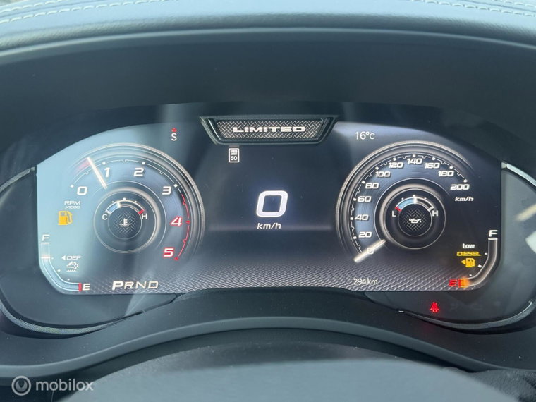 Vehicle Image 35