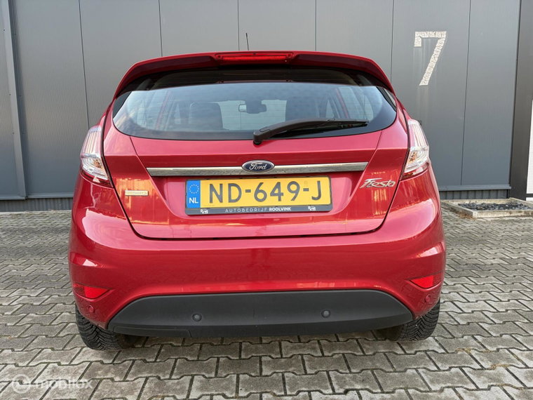 Vehicle Image 17