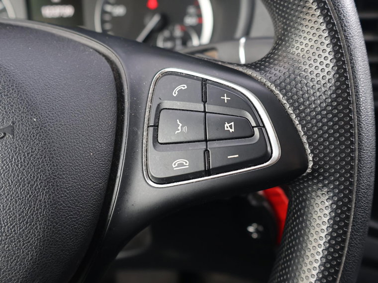 Vehicle Image 26