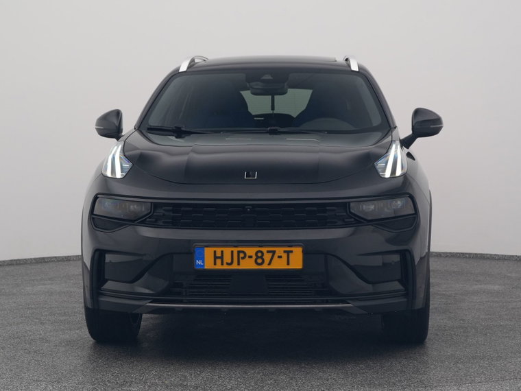 Vehicle Image 9
