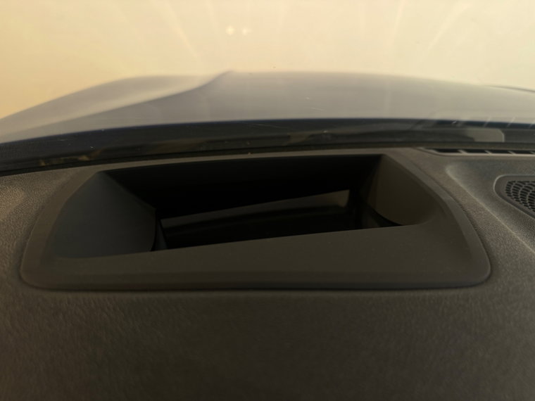 Vehicle Image 38