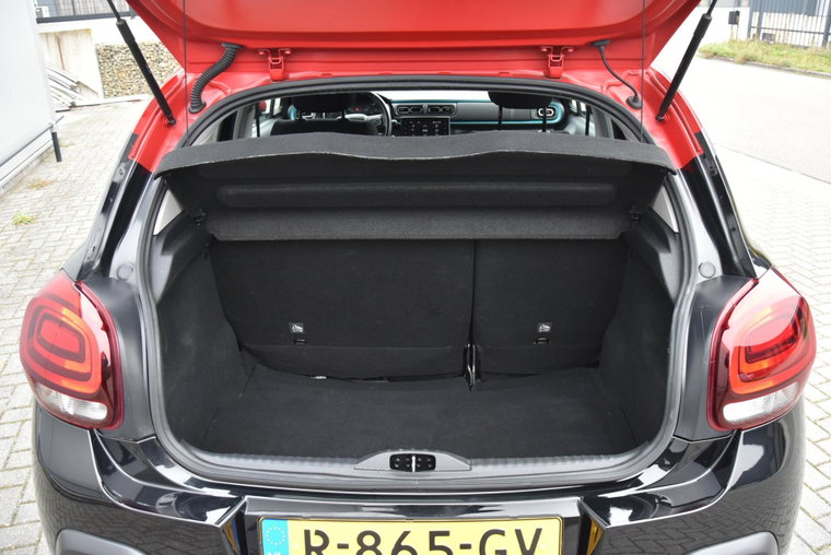 Vehicle Image 23