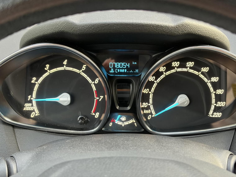 Vehicle Image 23