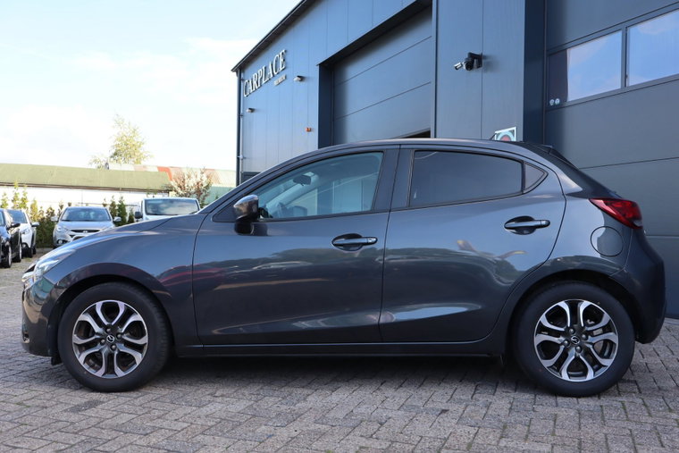 Vehicle Image 7