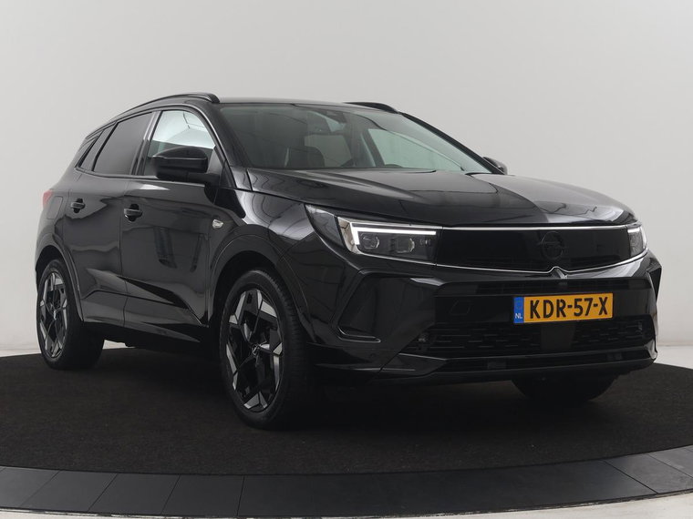 Vehicle Image 38