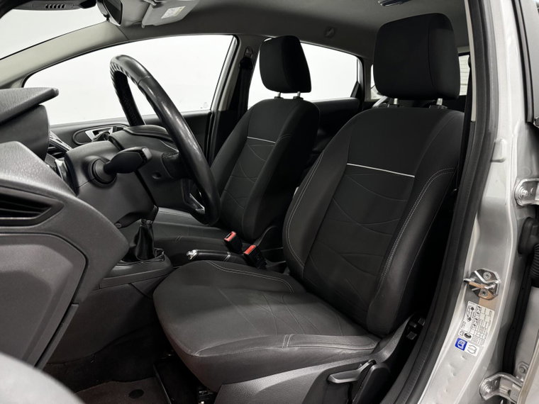 Vehicle Image 22