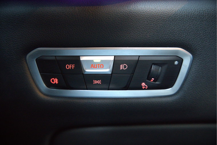 Vehicle Image 40