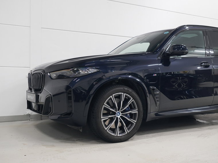 Vehicle Image 40