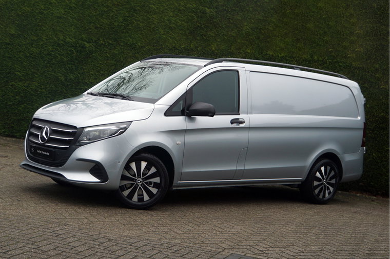Vehicle Image 41