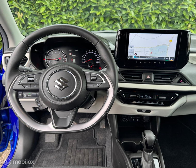 Vehicle Image 15