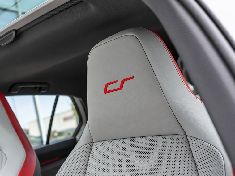 Vehicle Image 40