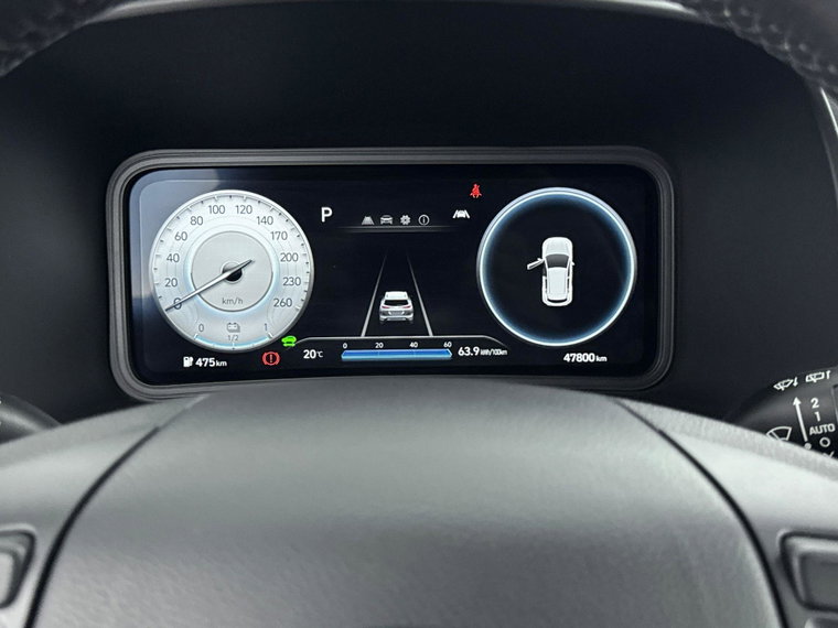Vehicle Image 14