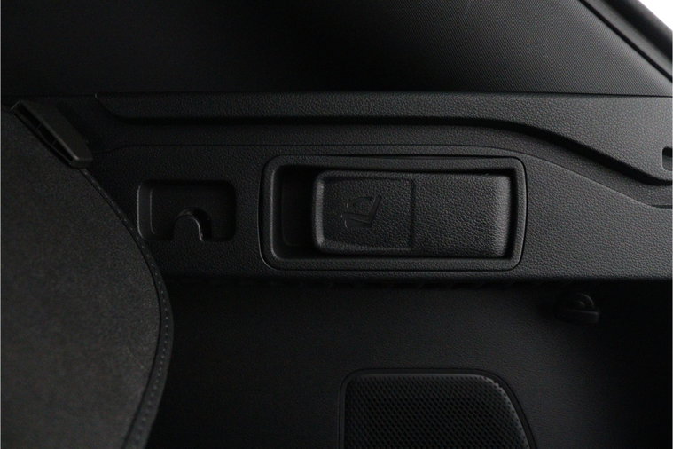 Vehicle Image 51