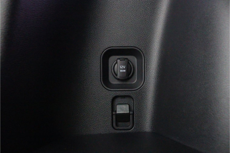 Vehicle Image 52