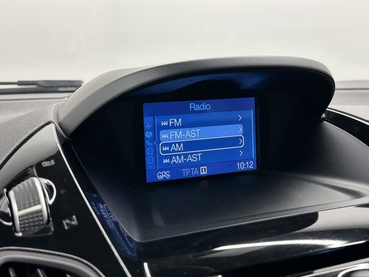 Vehicle Image 32