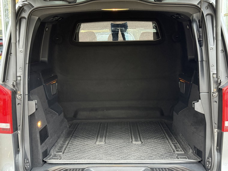Vehicle Image 39