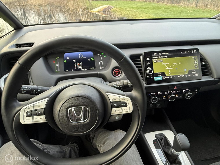 Vehicle Image 41
