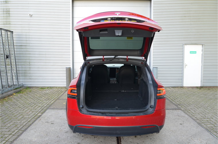 Vehicle Image 37
