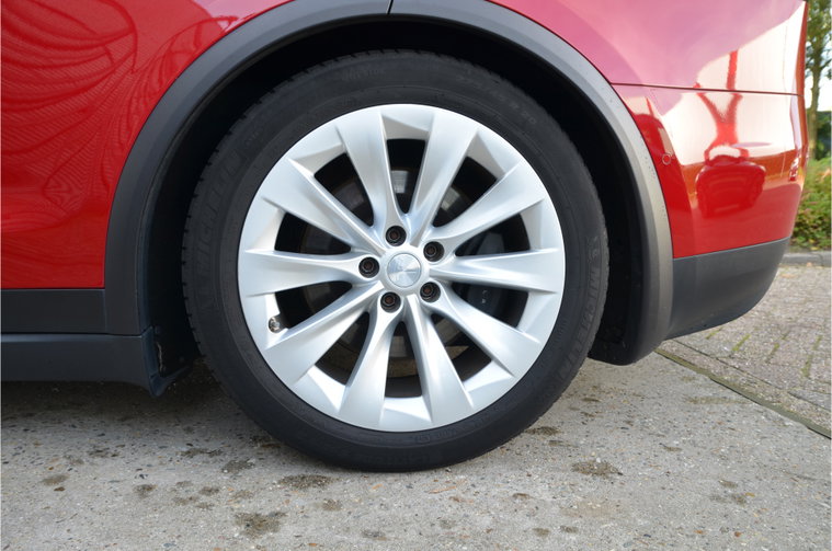 Vehicle Image 38