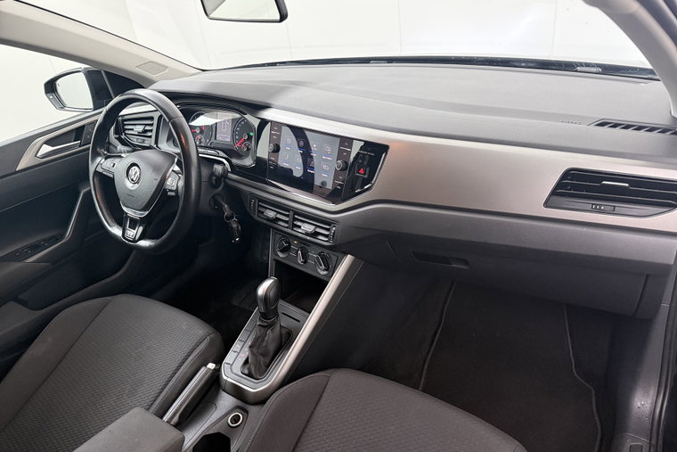 Vehicle Image 14