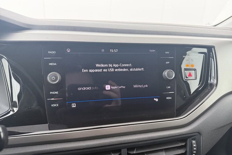 Vehicle Image 23