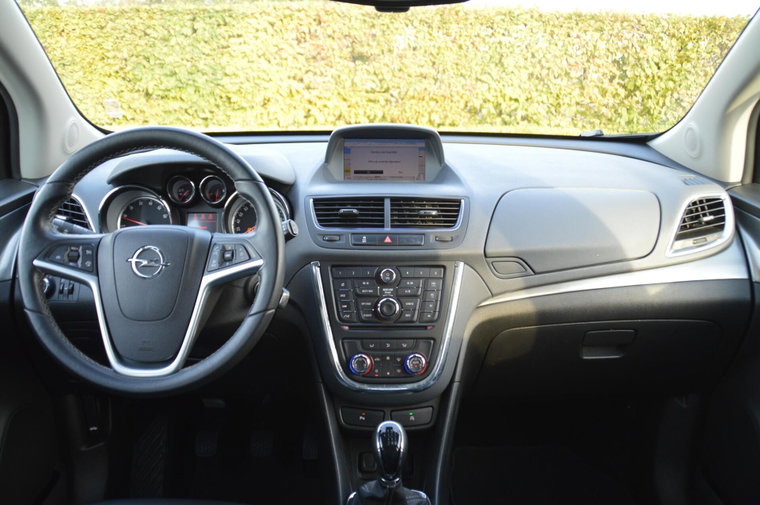 Vehicle Image 15