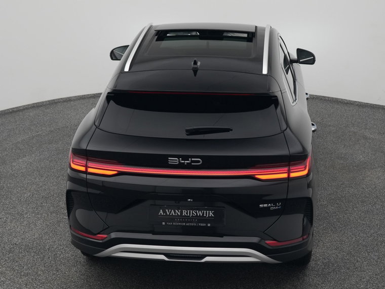 Vehicle Image 28