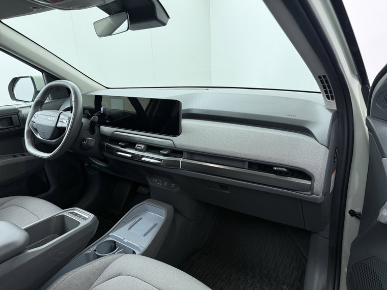 Vehicle Image 39