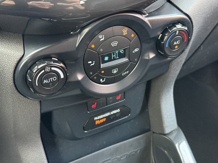 Vehicle Image 24