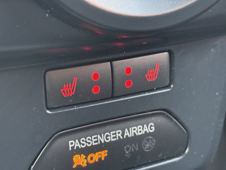 Vehicle Image 26