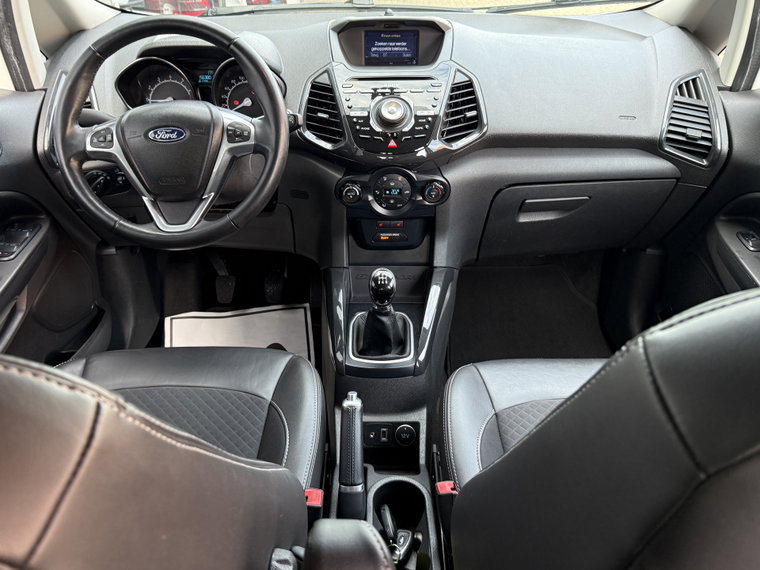 Vehicle Image 37