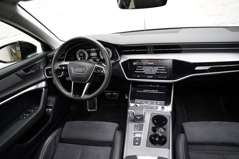 Vehicle Image 41