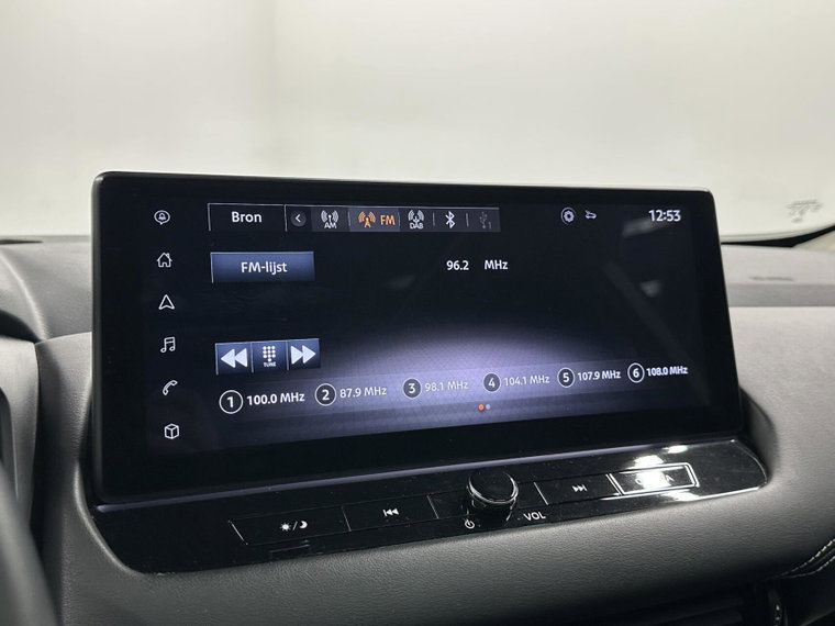 Vehicle Image 53