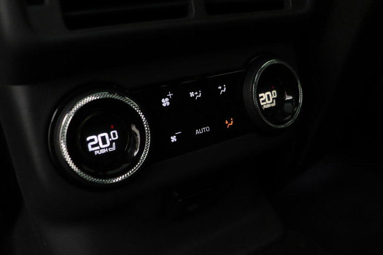 Vehicle Image 52