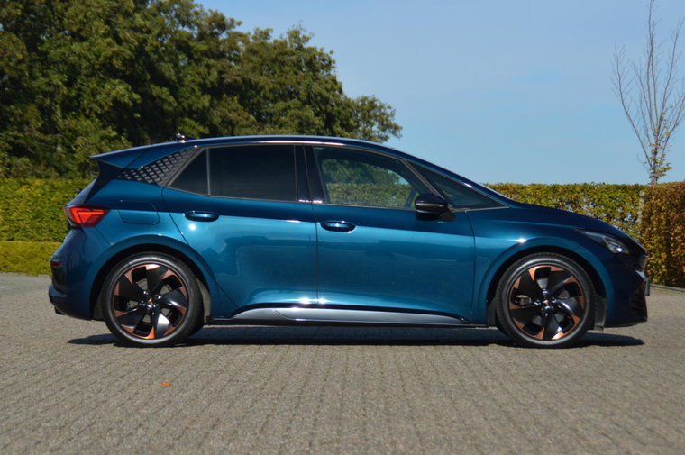 Vehicle Image 23