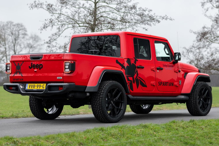 Vehicle Image 21