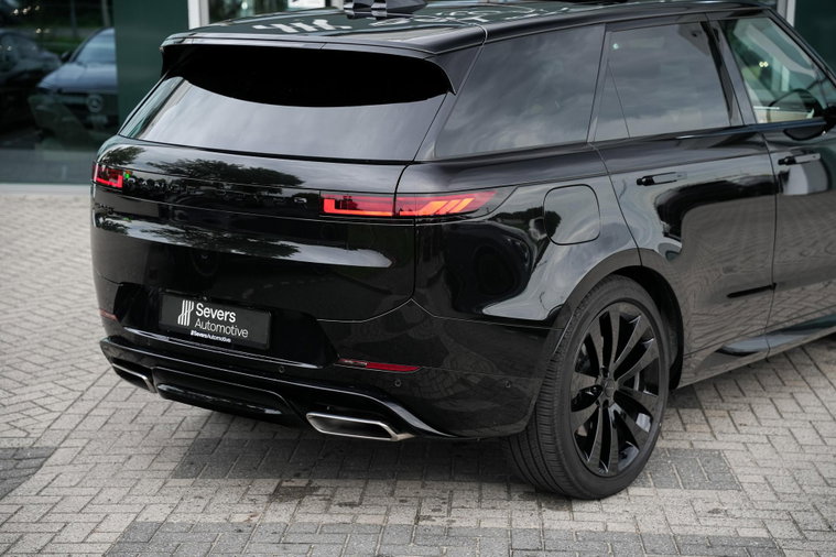 Vehicle Image 26