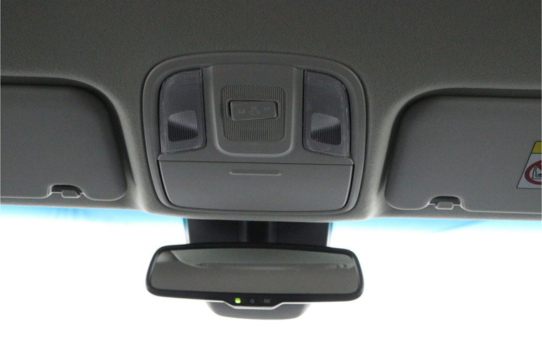 Vehicle Image 35