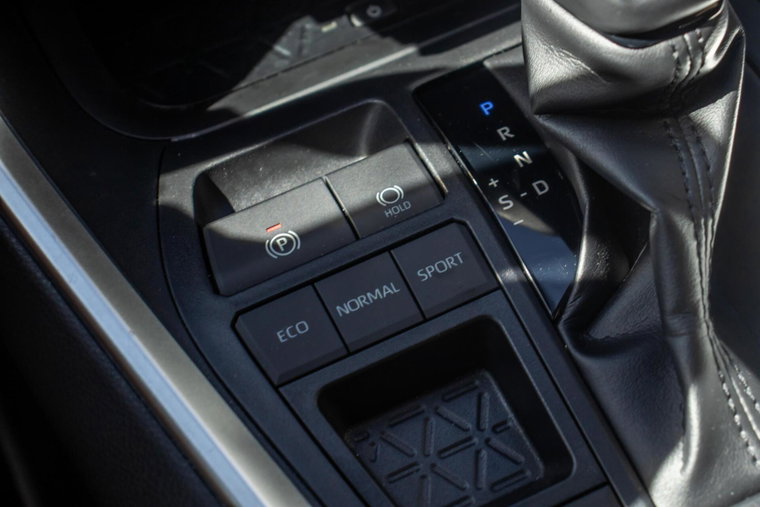 Vehicle Image 19