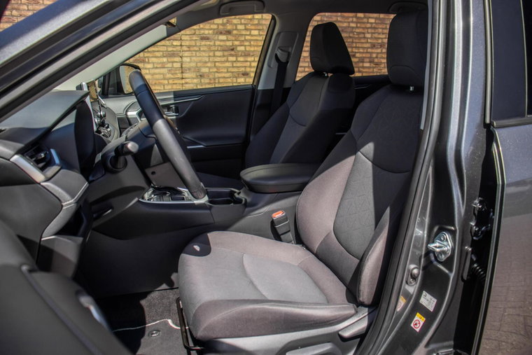 Vehicle Image 10