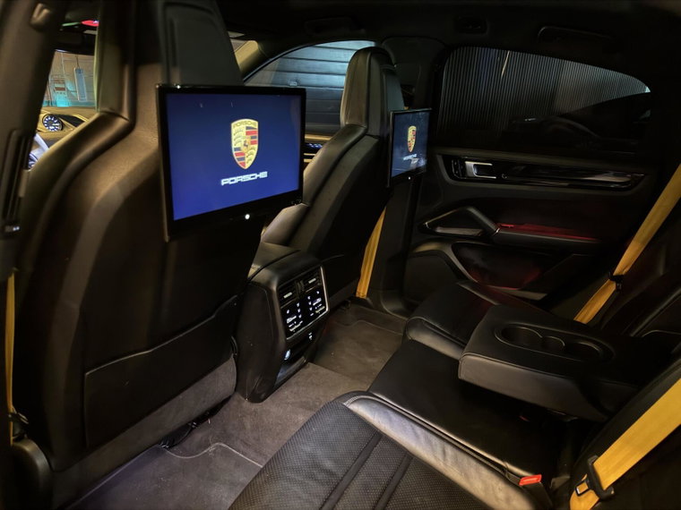 Vehicle Image 39