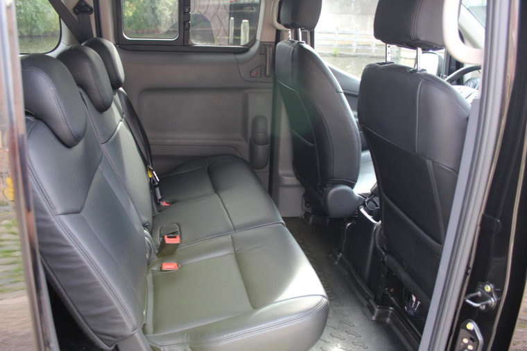 Vehicle Image 30