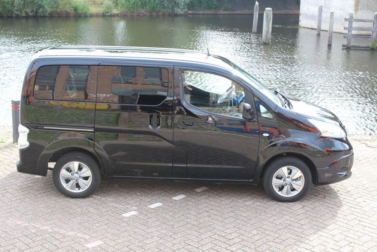 Vehicle Image 43